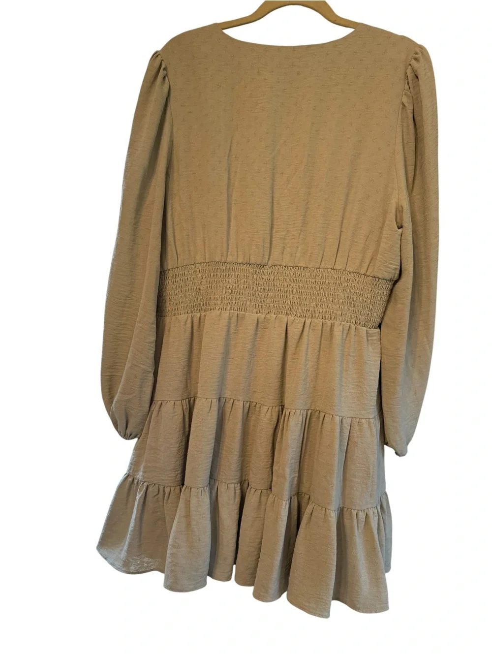 Gianni Bini Talia V-Neck Smocked Tiered Mini Dress Tan Beige XL Long Sleeve